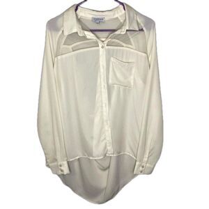 Fashion Nova blouse cream button down hi low Womens size Large